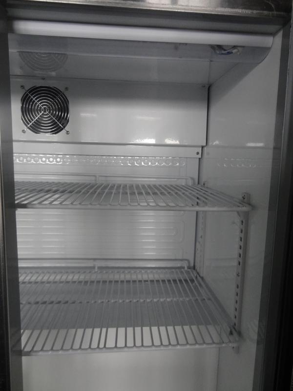 Under Counter Commercial Beverage Refrigerator 1 / 2 / 3 Doors